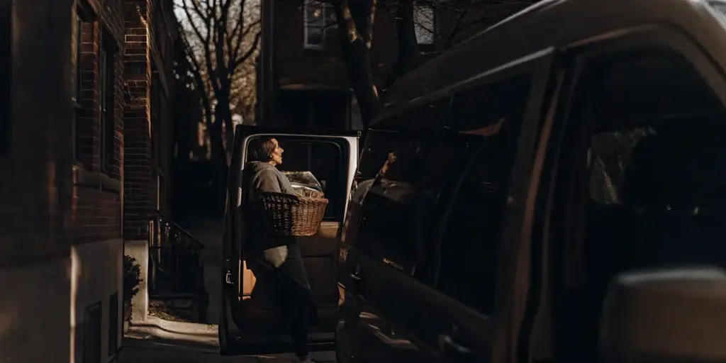 Laundry delivery service in Mineola.