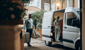 Flower Hill laundry pickup and delivery service.