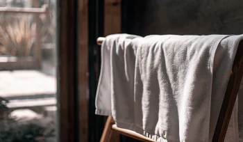 Fresh white towels from a professional towel laundry service in Rockville Centre.