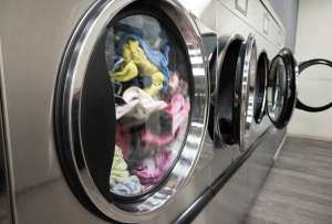Can Commercial Laundry Be Done the Same Day? | Long Island