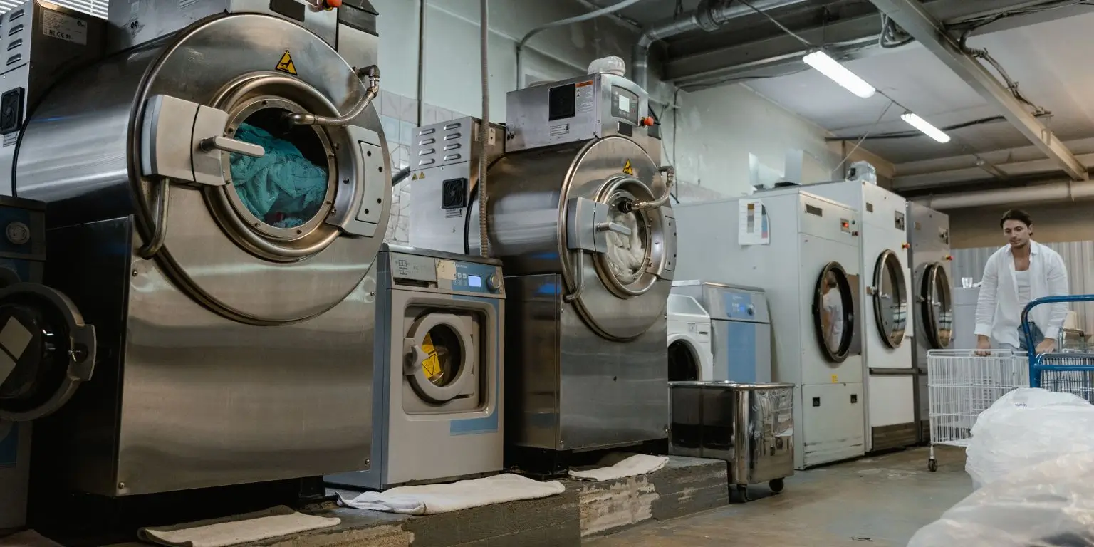 How Do Comforters and Bedding Fit Into a Weekly Laundry Routine?