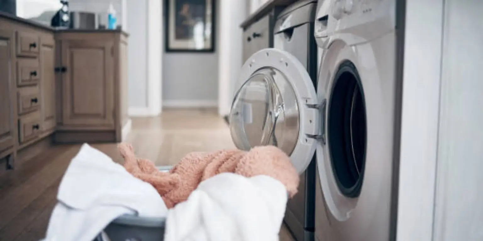 How to Sort Laundry the Right Way