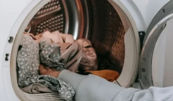 Long Island Laundry vs. DIY Bedding Washing