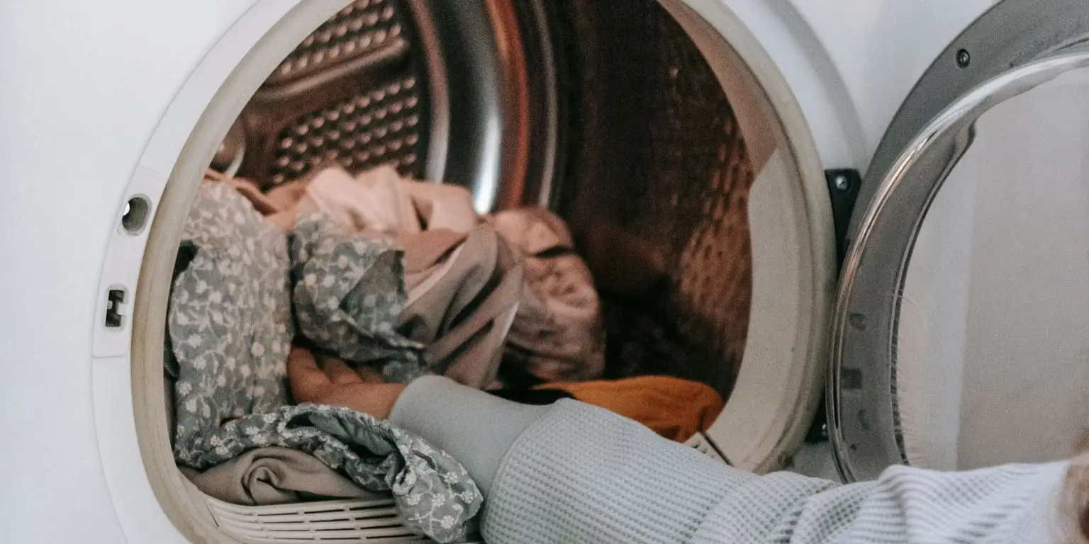 Long Island Laundry vs. DIY Bedding Washing