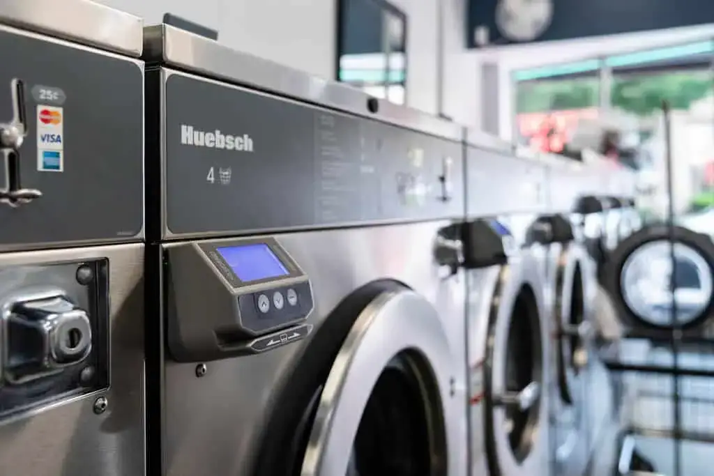 Glen Street self-serve laundromat in Glen Cove